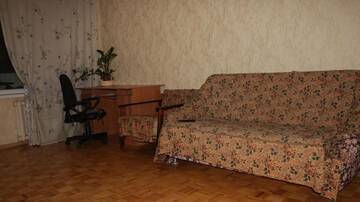 Фото номера Кровать в общем 6-местном номере Хостелы Hostel at the Center of Tiraspol г. Тирасполь 3
