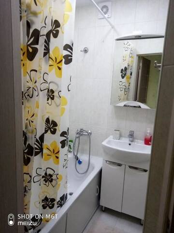 Фото номера Апартаменты с 2 спальнями Апартаменты Krasnodonskaya street 53/1 г. Тирасполь 24