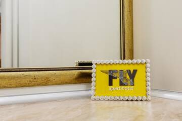 Фото номера Апартаменты с 1 спальней Апартаменты FLY apart-hotel г. Тирасполь 3